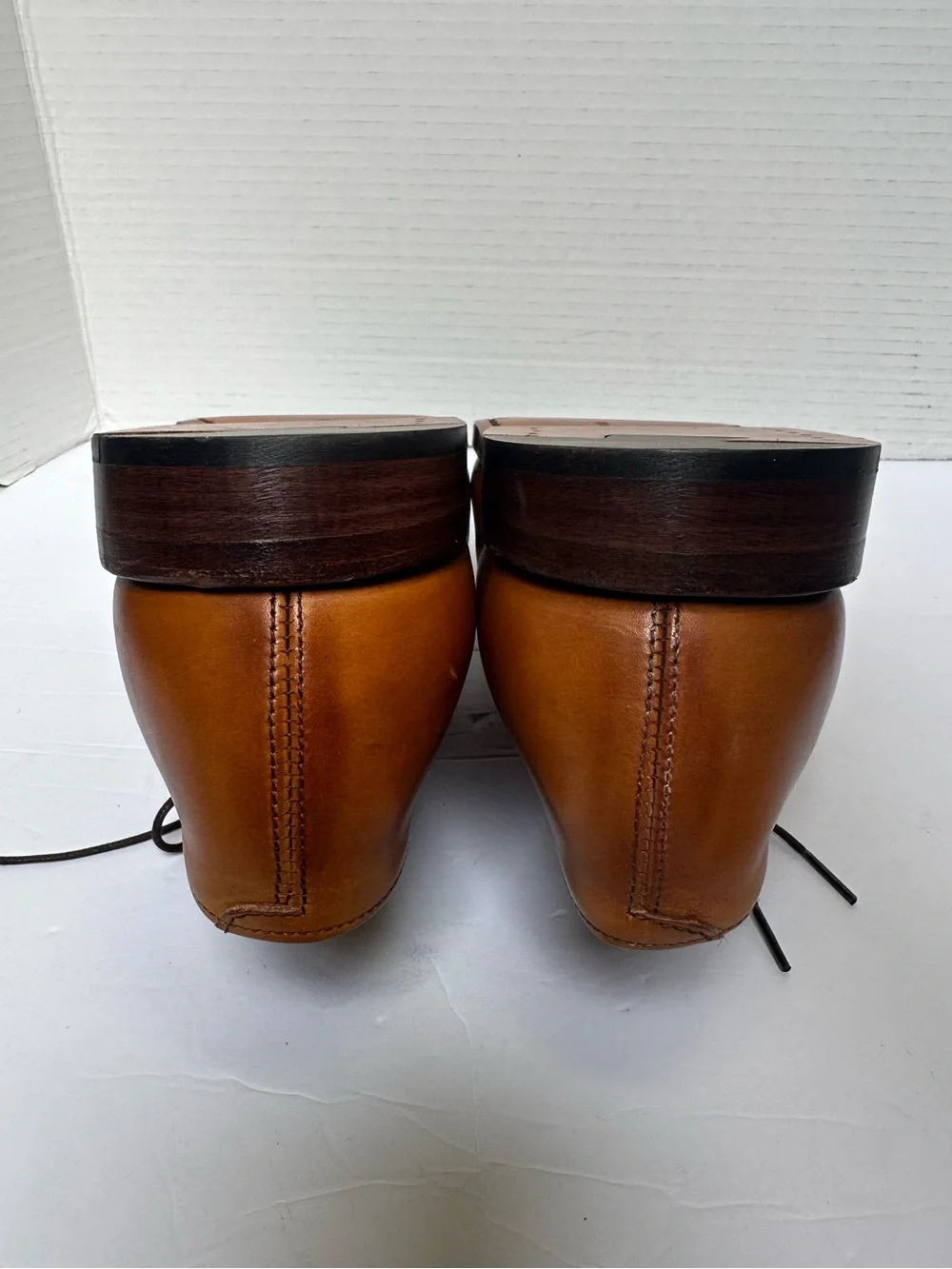 Allen Edmonds Men’s Mackenzie Whiskey Leather Medallion Toe Oxford Shoes-Size 11